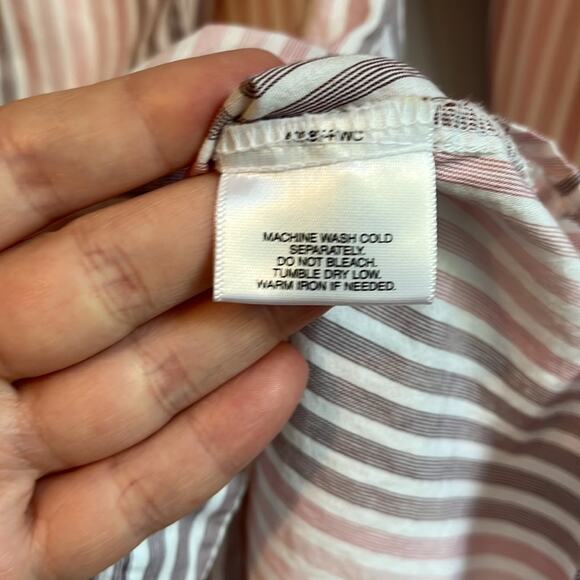 ⚡️ 3 for $20 ⚡️ Apostrophe Striped Button Down Blouse - Picture 8 of 8